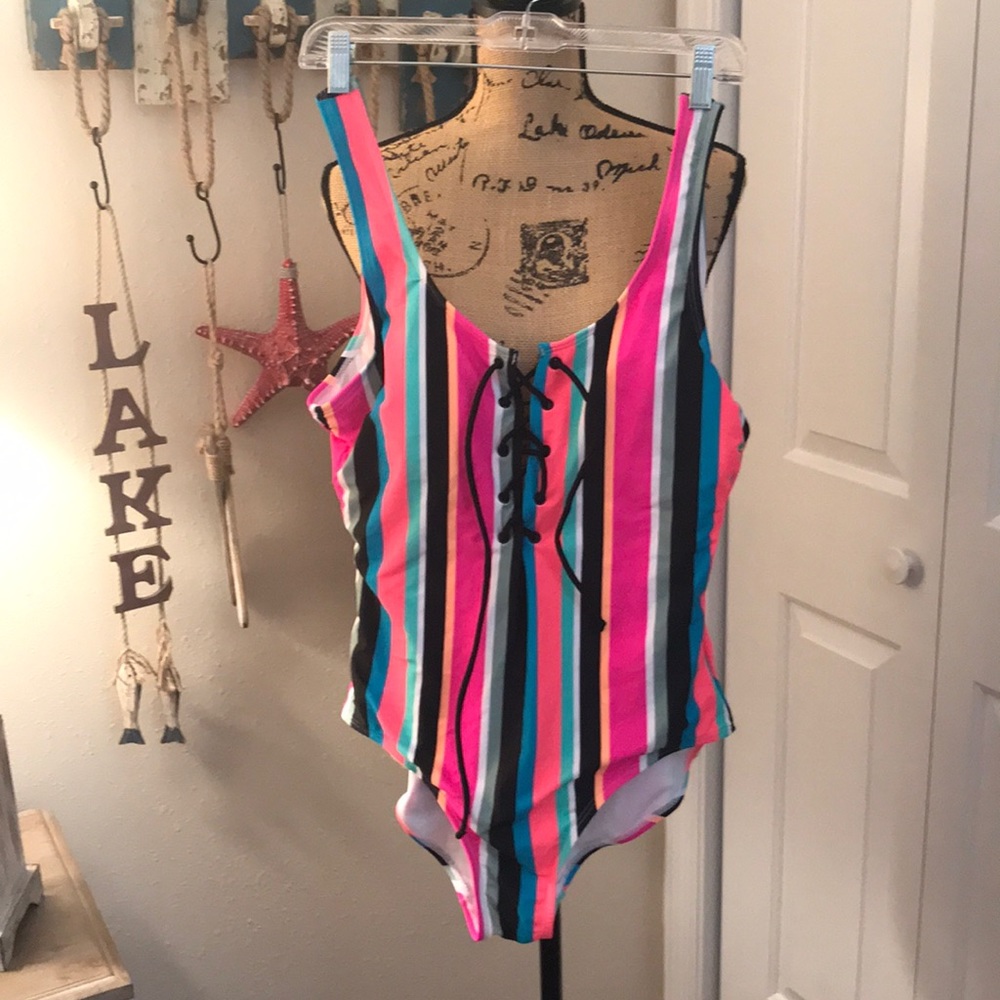 Bathing suit never worn